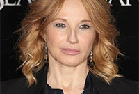Ellen-barken-better-as-a-blonde-side